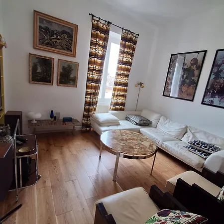 Maison Rulman Apartment